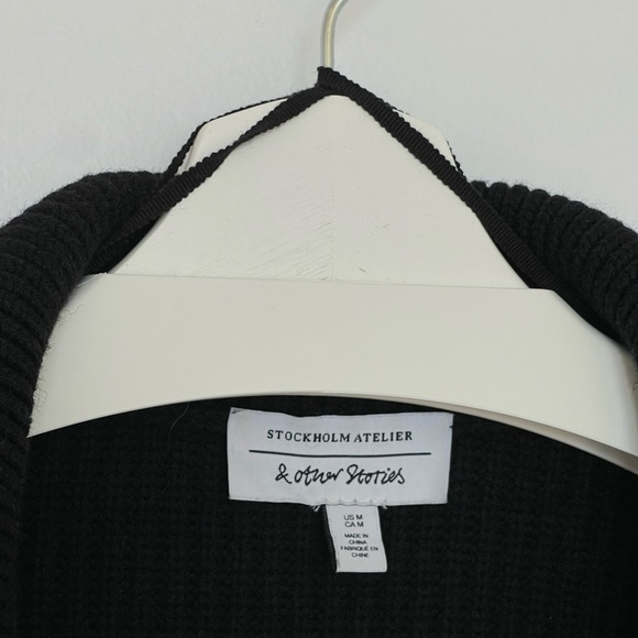 & Other Stories Oversized Striped Half Zip Sweater in Black & White Size M - Picture 4 of 7